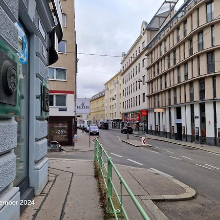 Vienna Apart Hotel Gumpendorfer Strasse Extérieur photo